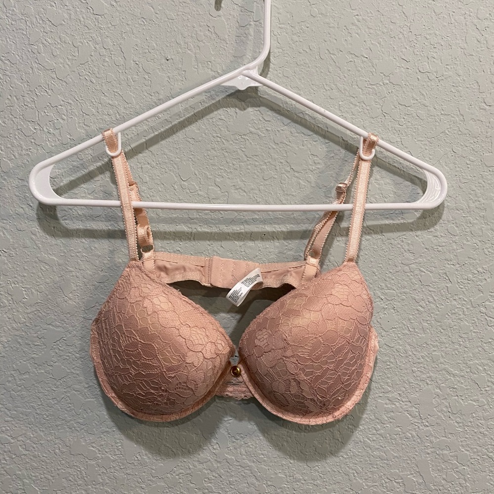 Laura Ashley Nude lace push up bra 36c